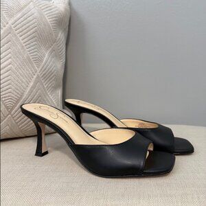Jessica Simpson Evella heeled sandal in black.